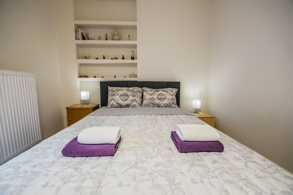 Фото Halu! Modern Centre Apartment