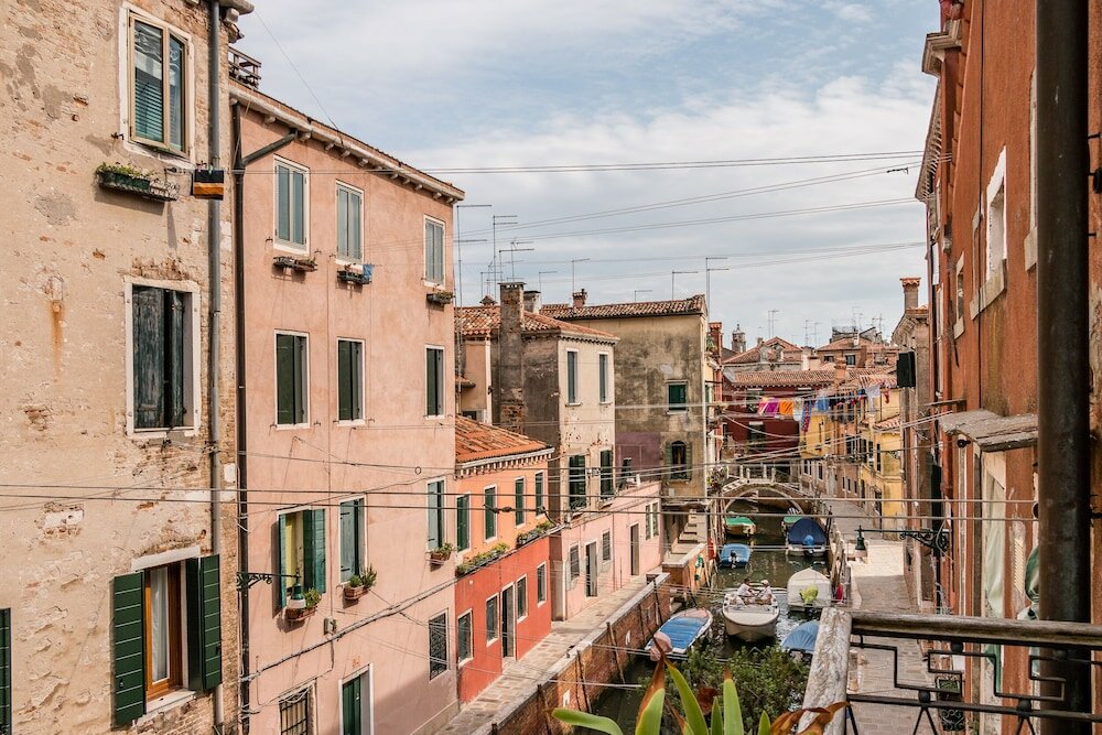 Фото The Venetian Canal View