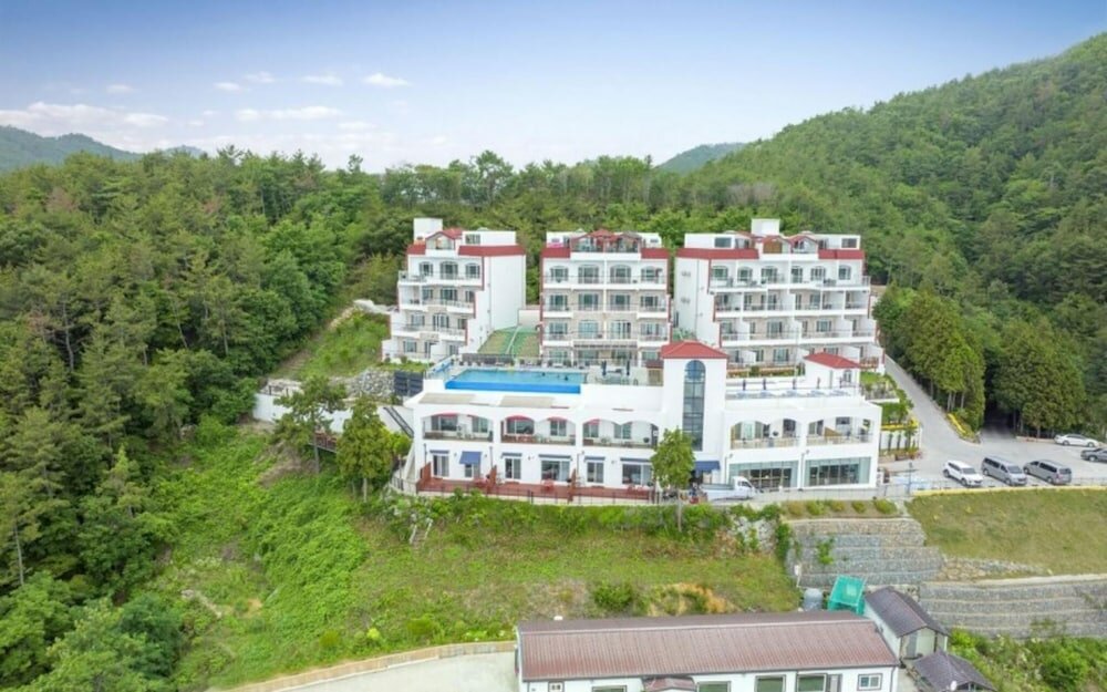 Фото Yeosu Querencia Resort