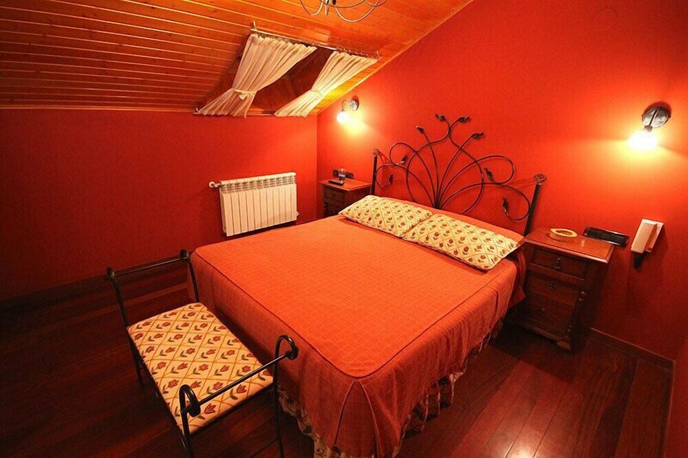 Фото Hotel Casa Suarna