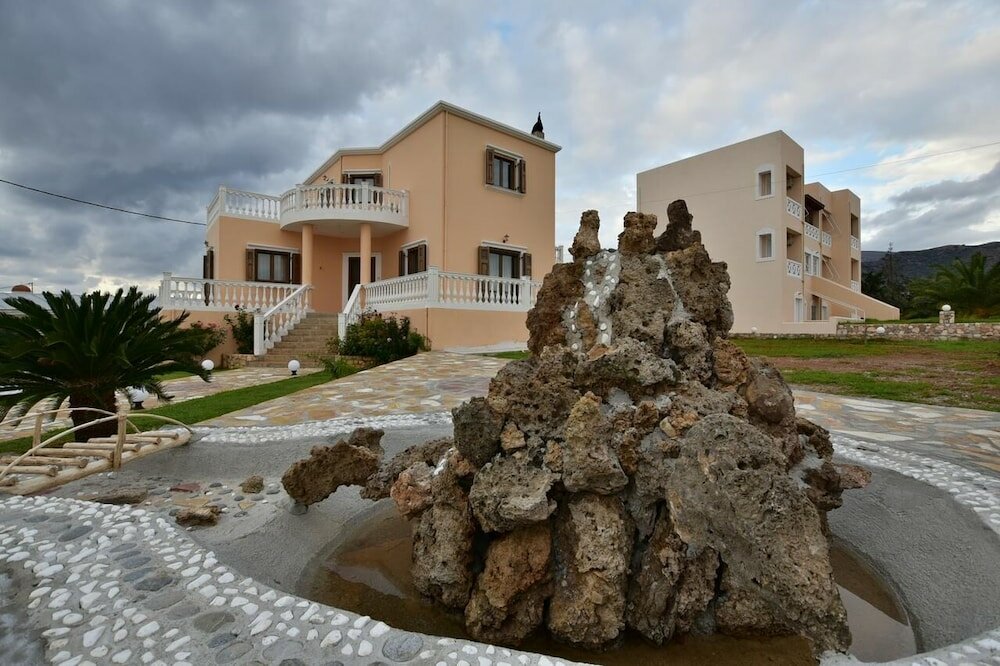 Фото Flisvos Villa