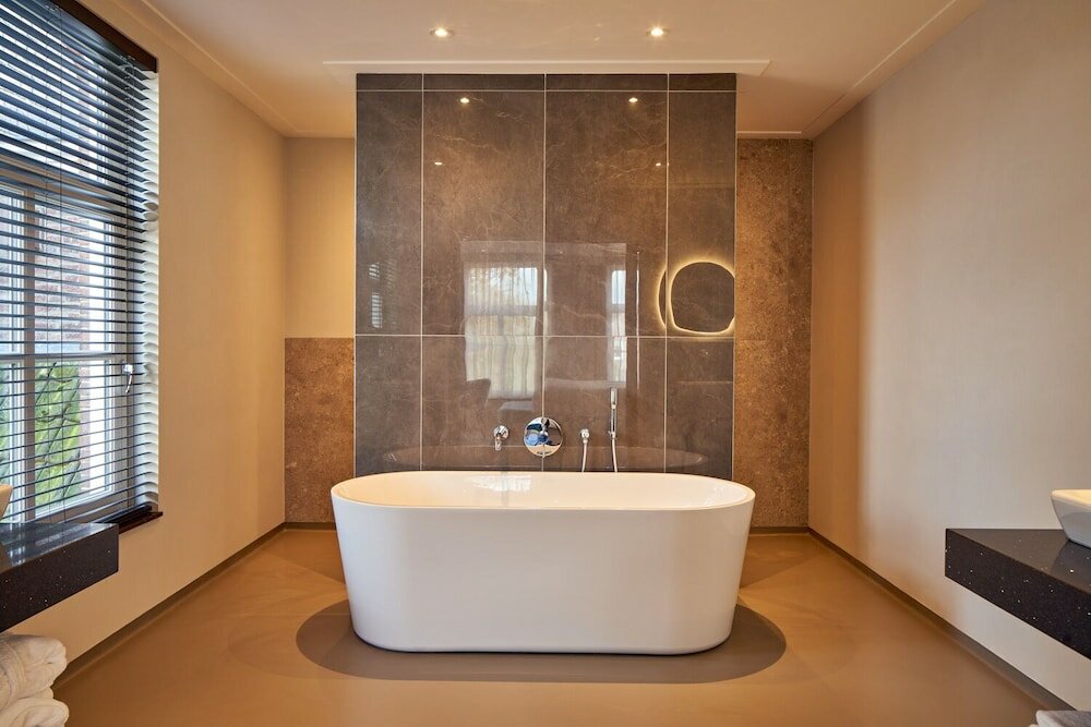 Фото Hotel The Yard