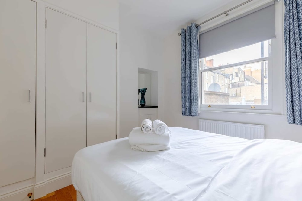 Фото Stylishly Snug 1bd Flat, Camden Town!