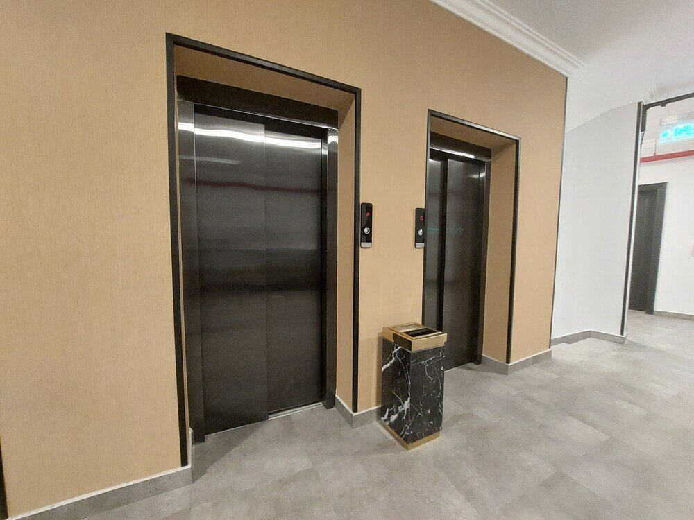Фото Karims Hotel