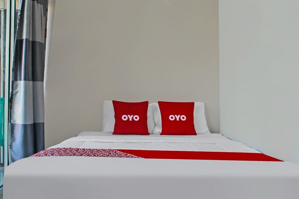 Фото Oyo 92593 Penginapan Sultan Haji 1