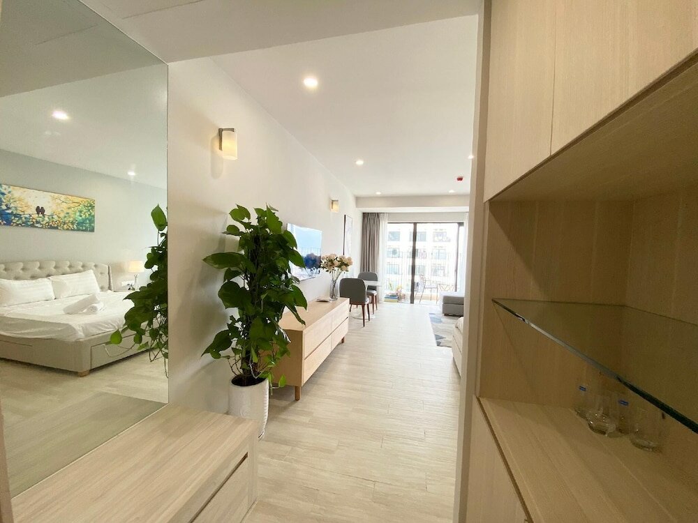 Фото Wise Stay Gold Coast Nha Trang