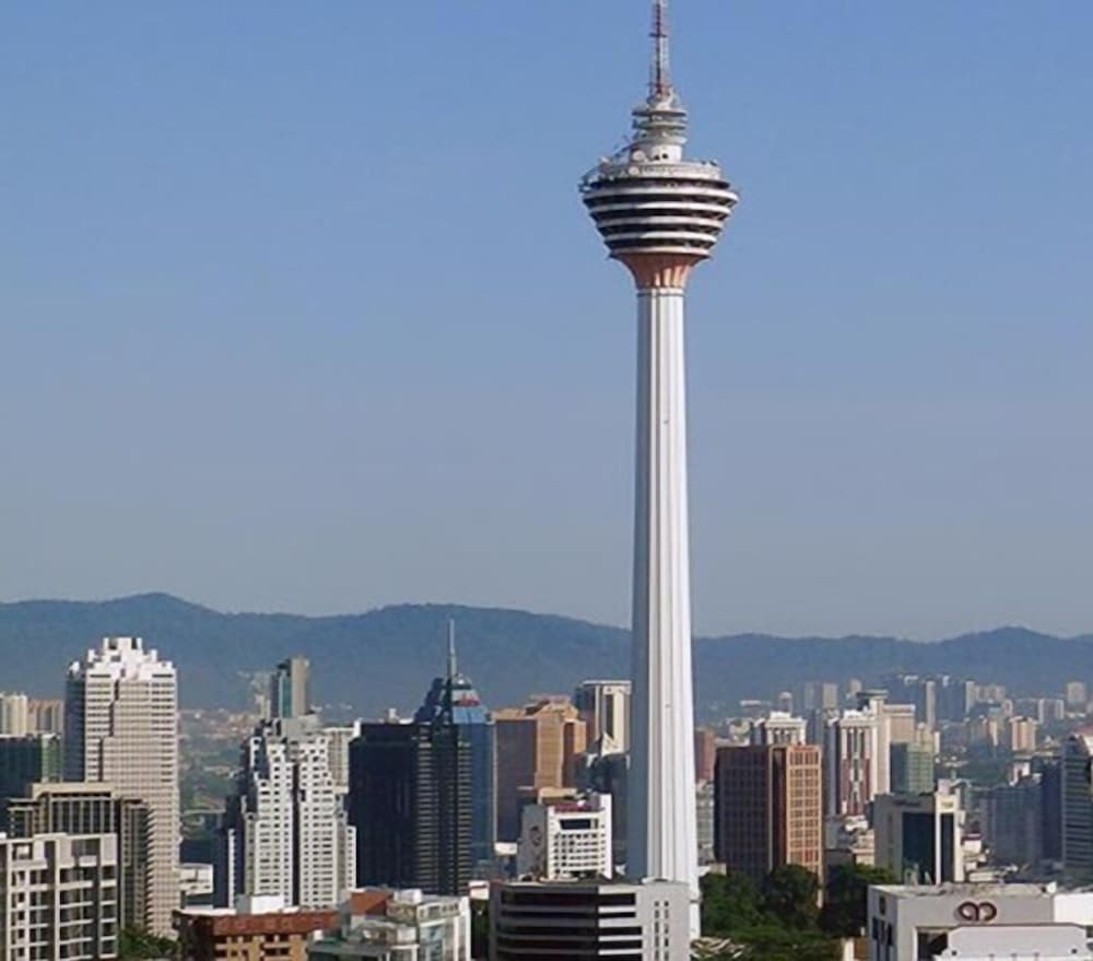 Фото Paradise Apartment at Taragon BktBintang 