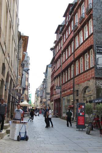 Фото Campanile Rennes Centre Gare