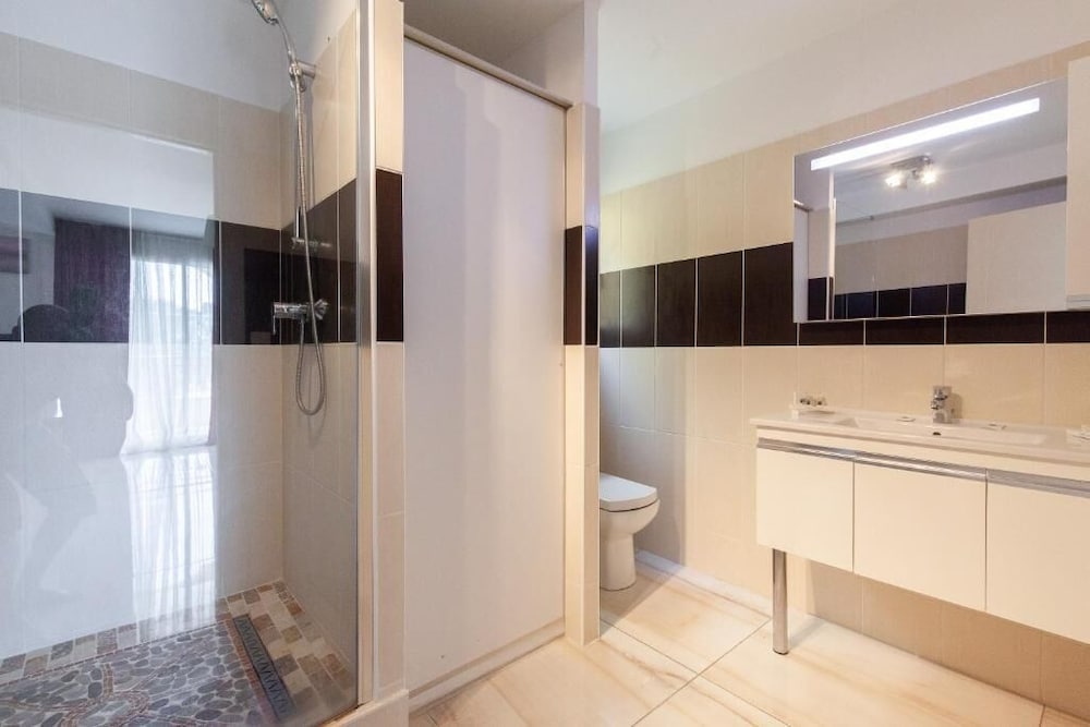 Фото Résidence D'Azur Riou