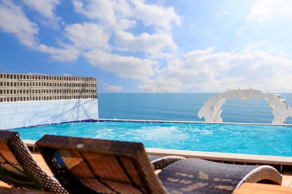 Фото Pool Villa 1-2 Pension