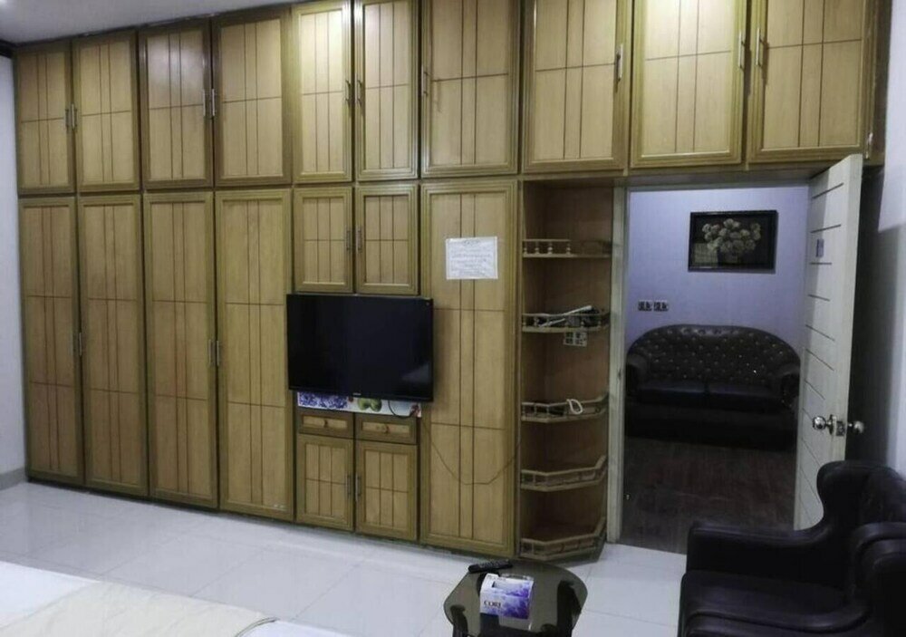 Фото Autobahn Guest house