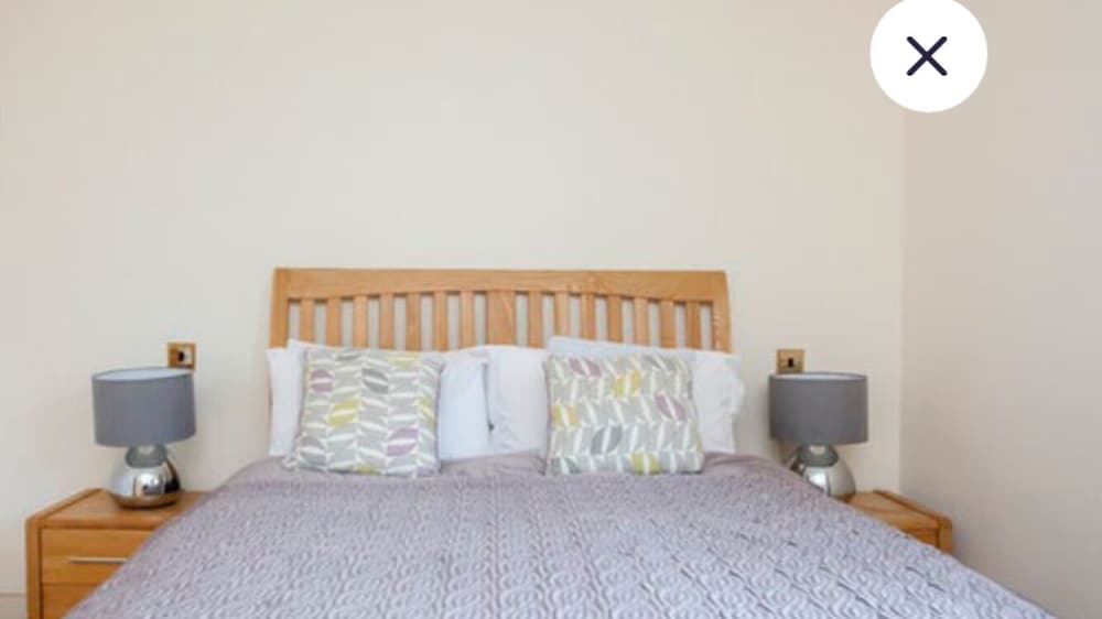 Фото English Garden Apartment