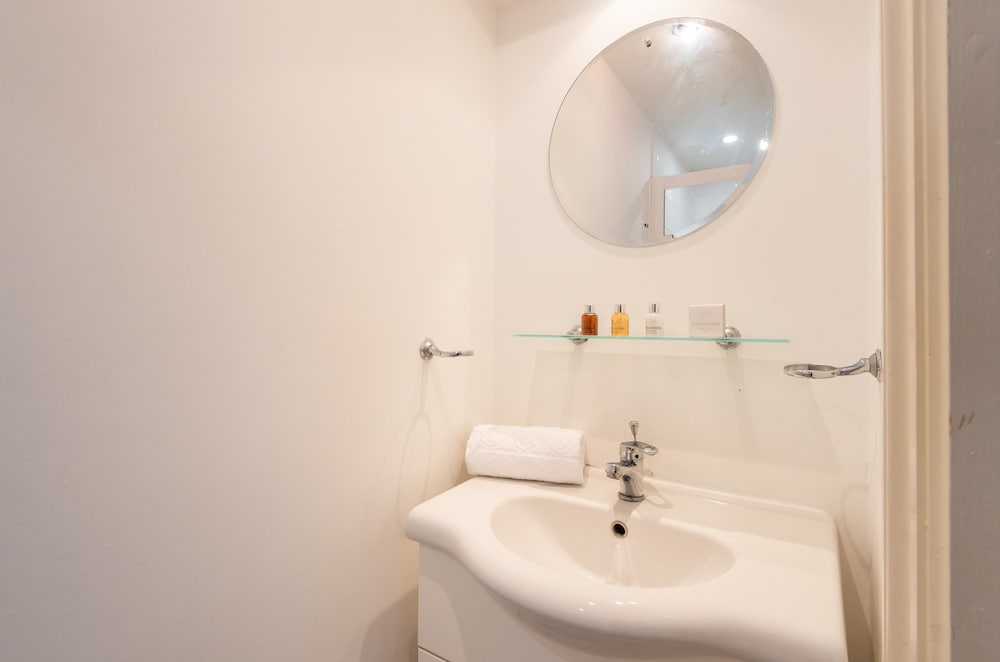 Фото Panoramic Family Home in Maida Vale