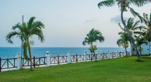 Гостиница Nyali Beach Holiday Resort в Момбасе