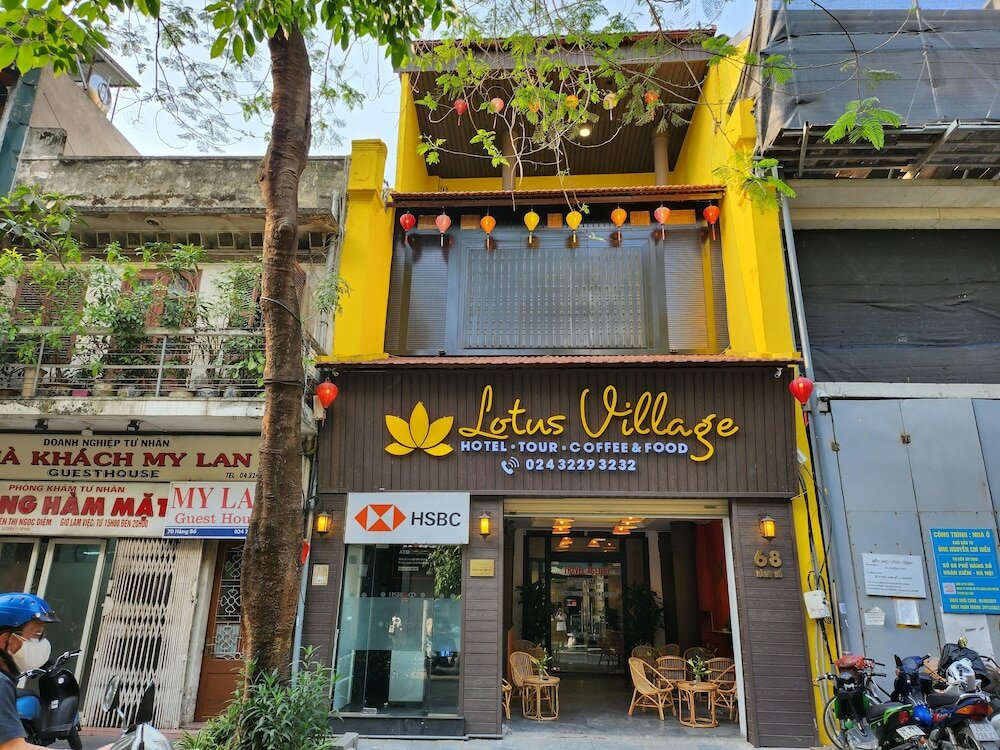 Фото Lotus Village Hotel