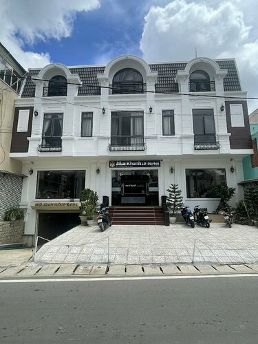 Гостиница Mai Khanh Hotel в Далате