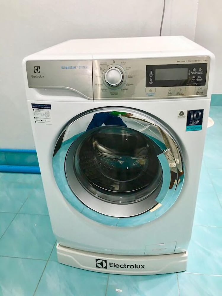 Фото Srithong Guesthouse