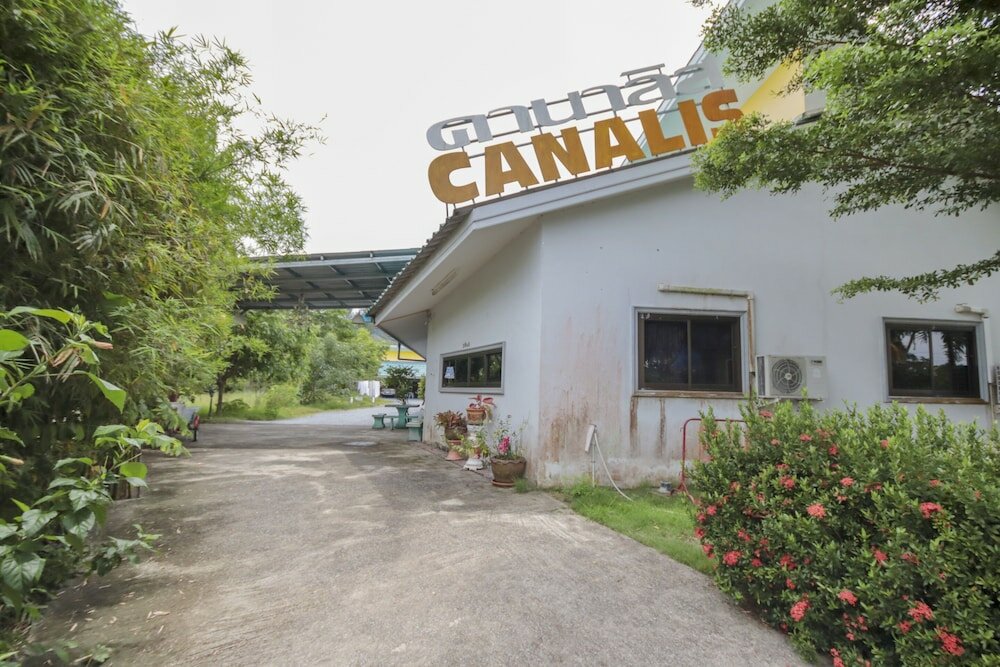 Фото Oyo 75310 Canalis Resort