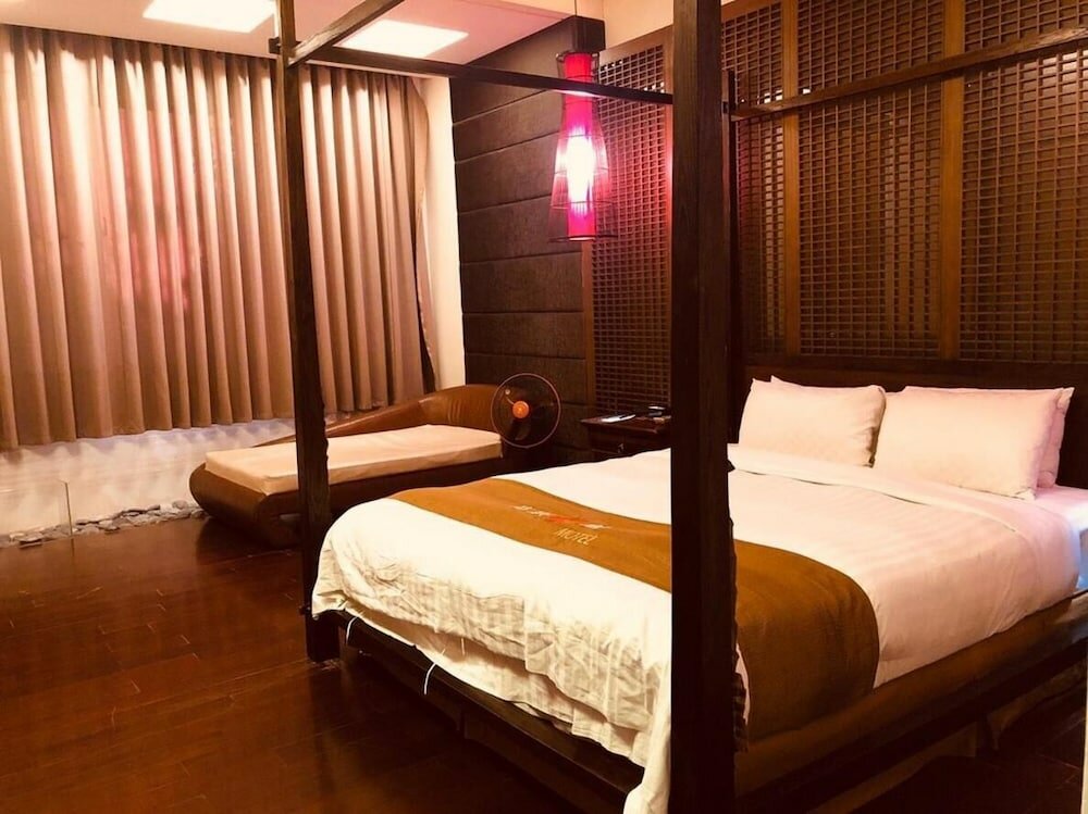 Фото Hip SPA Motel