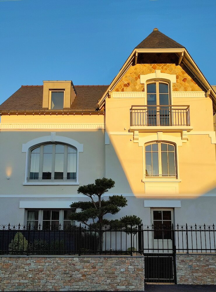 Фото Appart Hôtel & SPA La Villa Du Port