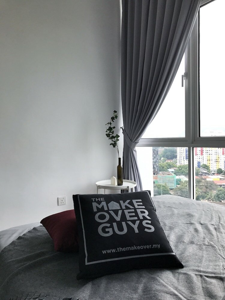 Фото Boulevard Service Suites at Jln Kuching