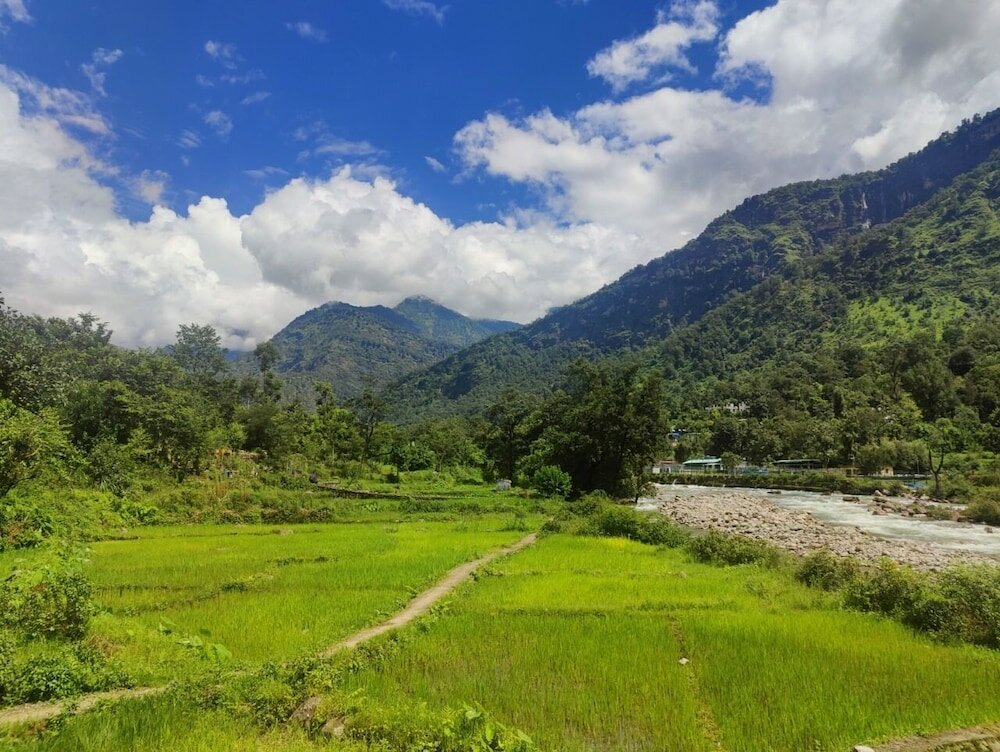 Фото Himalayan River Garden