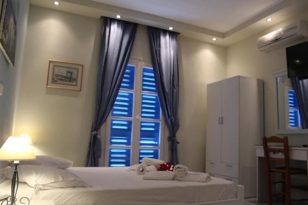 Фото Sea View Studios Apartments