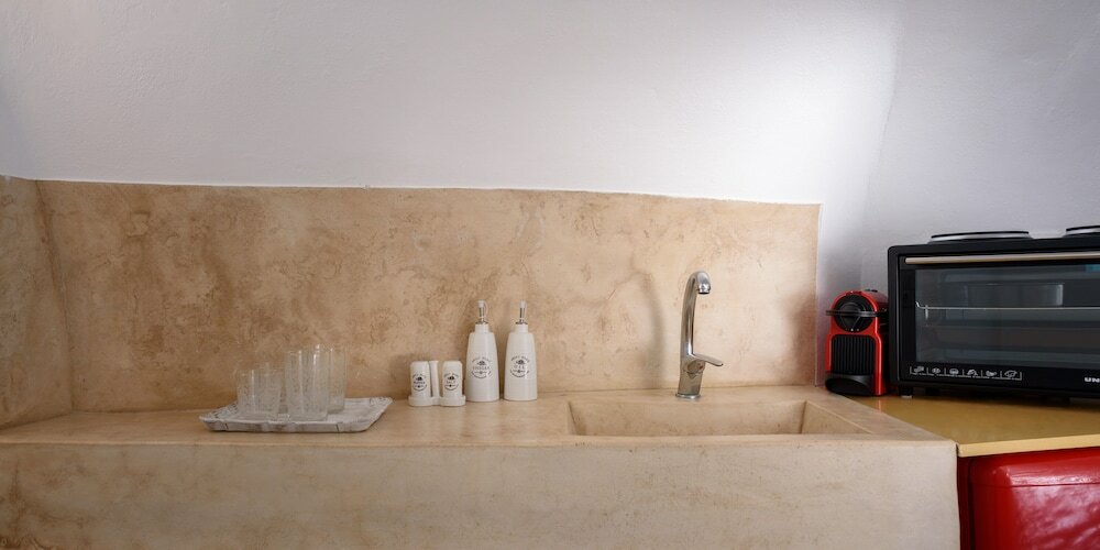 Фото Agapi Cave House