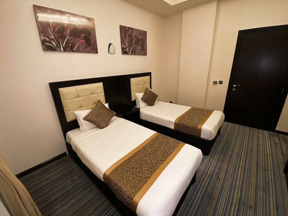 Фото Landmark Hotel - Sari