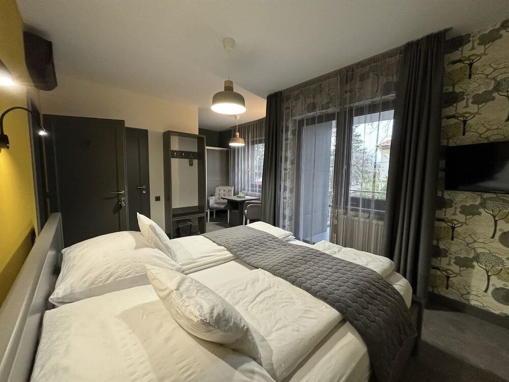 Фото Ikonik SPA Panzió