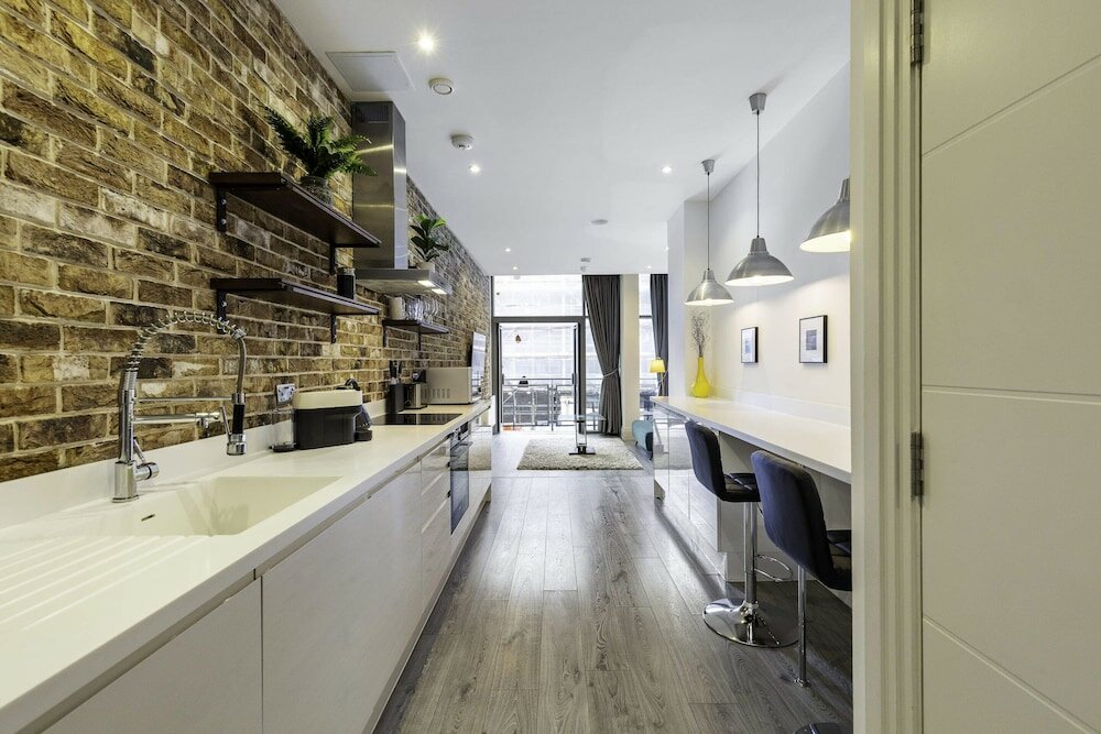 Фото Beautiful One Bed Abode In East Putney