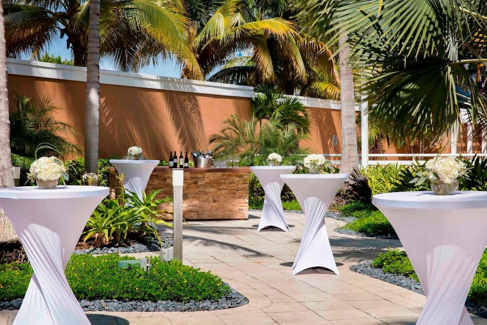 Фото Courtyard by Marriott Aventura Mall