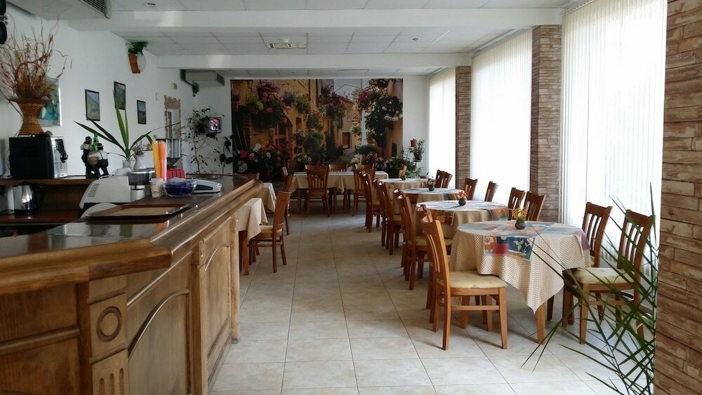 Фото Hotel Crystal