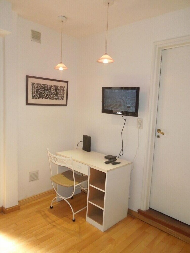 Фото Luminoso Dos Ambientes EN Recoleta