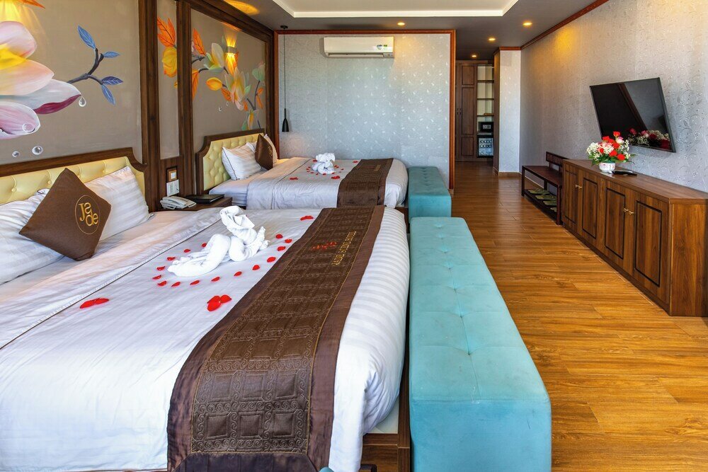 Фото Jade Scene Hotel