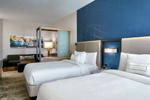 Гостиница SpringHill Suites by Marriott Salt Lake City West Valley в Вест-Велли-Сити