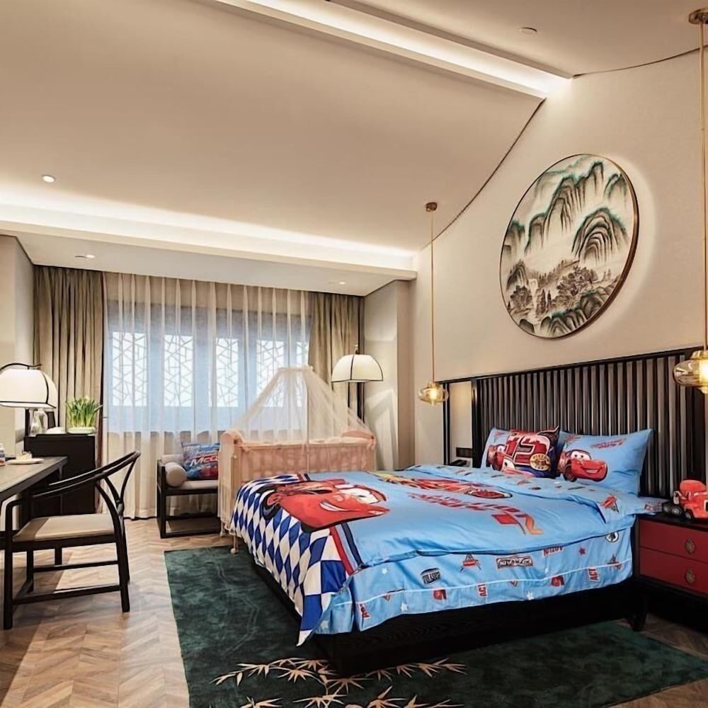 Фото Sanfang Qixiang Shuxiang Wenru Hotel