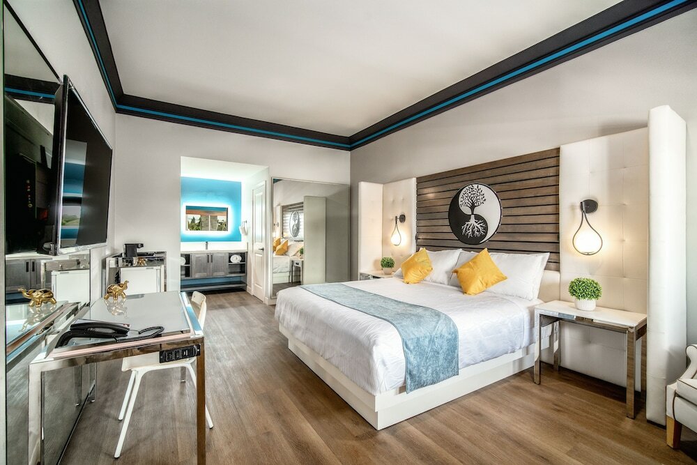 Фото Aspire Inn Studios & Spas