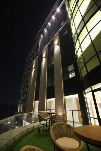 Гостиница The Pristine Hotel Kanpur в Канпуре