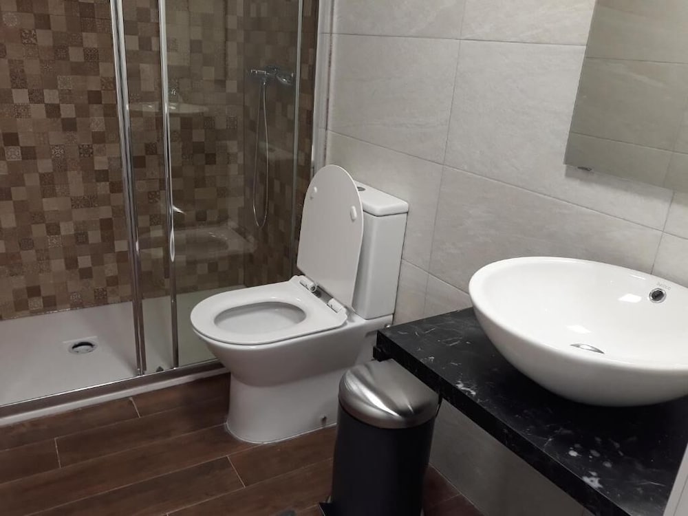 Фото The Corner House