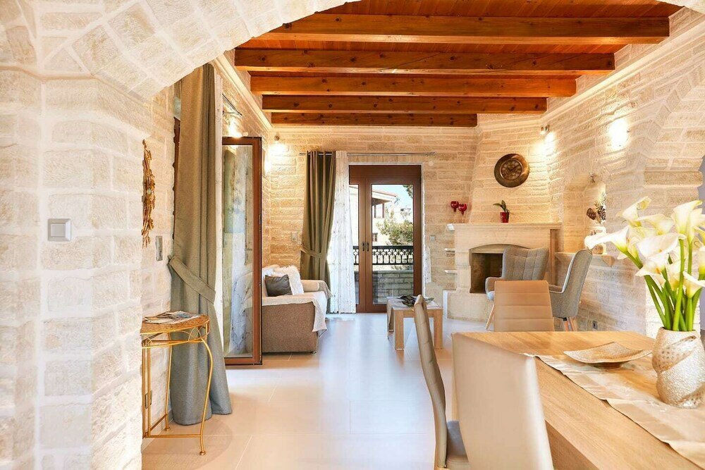 Фото Peacefull Stone-Built Villa