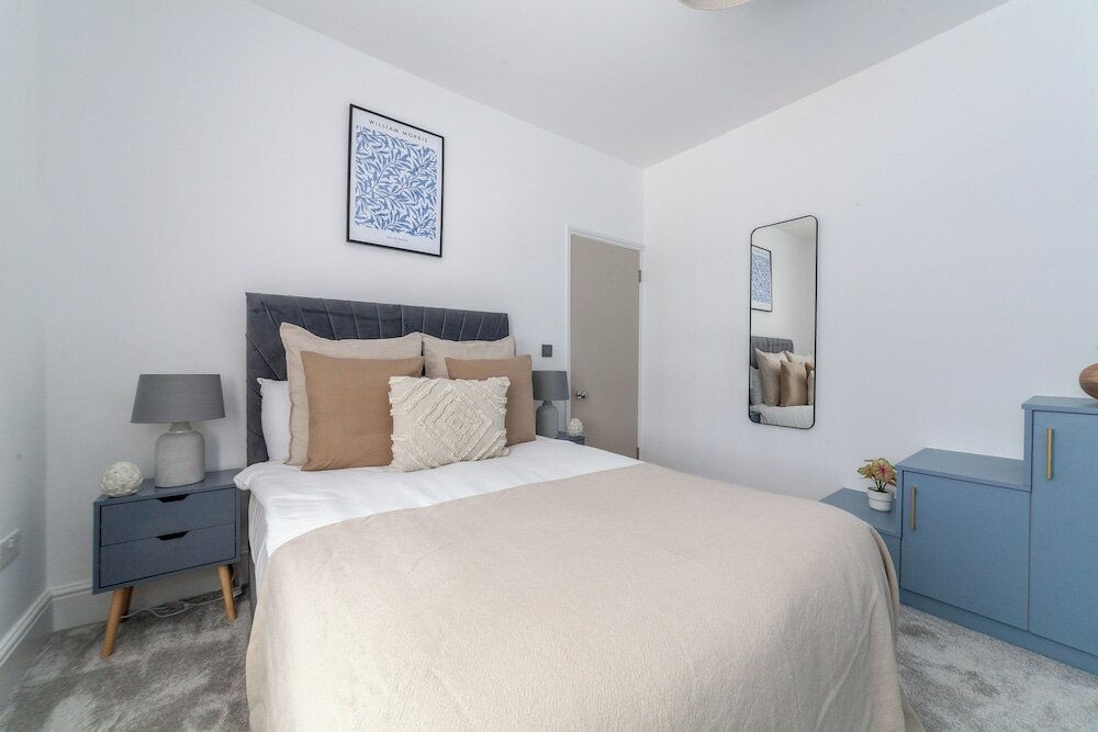 Фото The Hammersmith Apartments