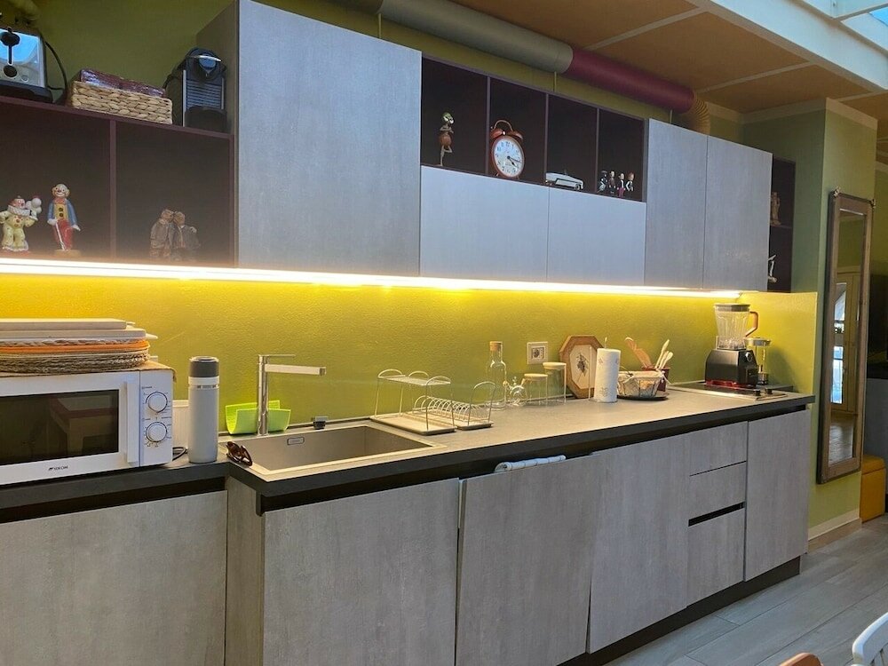 Фото Comfortable studio Strada Maggiore 51