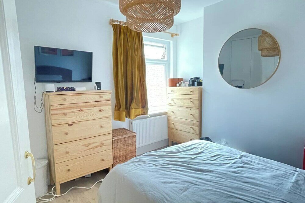 Фото Chic 1bd Home W/private Courtyard - Walthamstow!