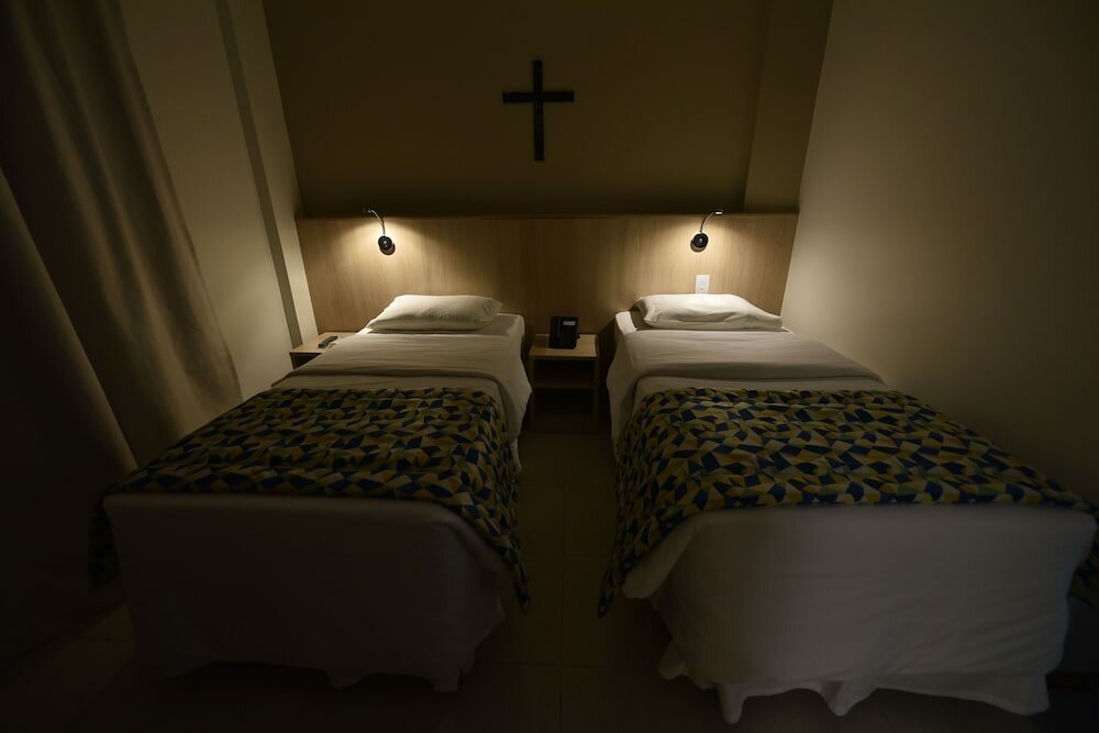 Фото Hotel Rainha dos Apóstolos