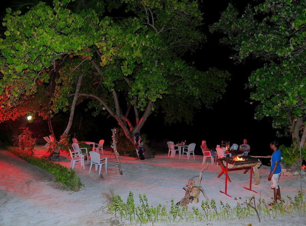 Фото South Ari Dive Center