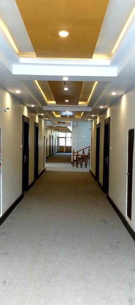 Фото Hotel D' Meadows Ladakh