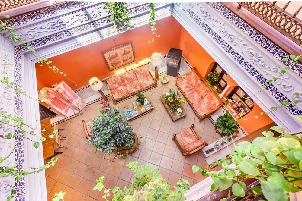 Фото Hotel Patio de la Alameda