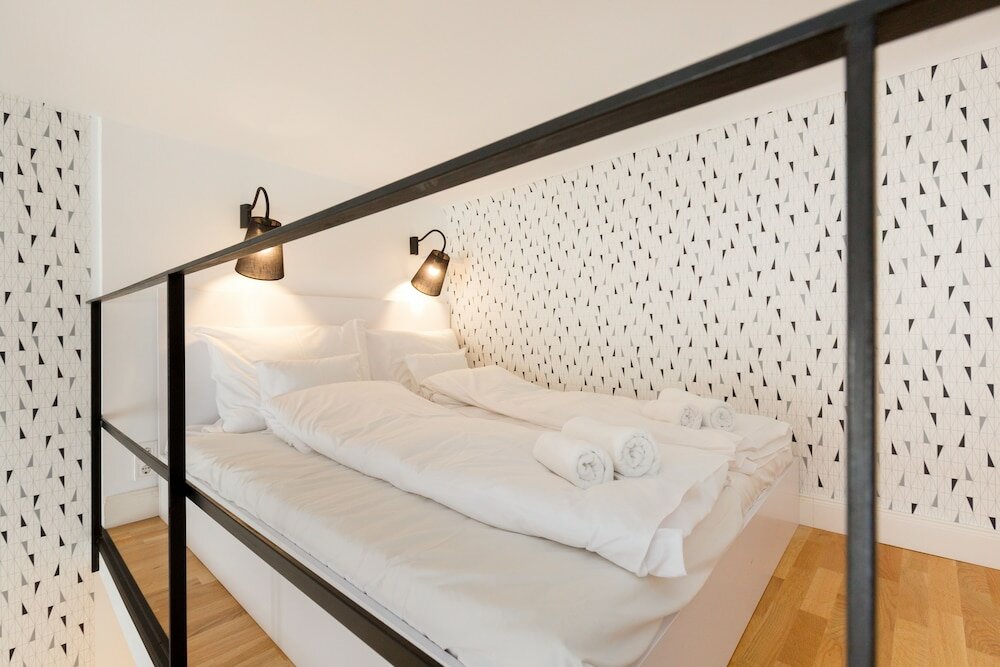 Фото Leah Studios