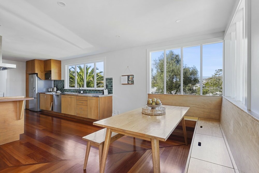 Фото Grey Lynn - Grandeur - Cafe Lifestyle